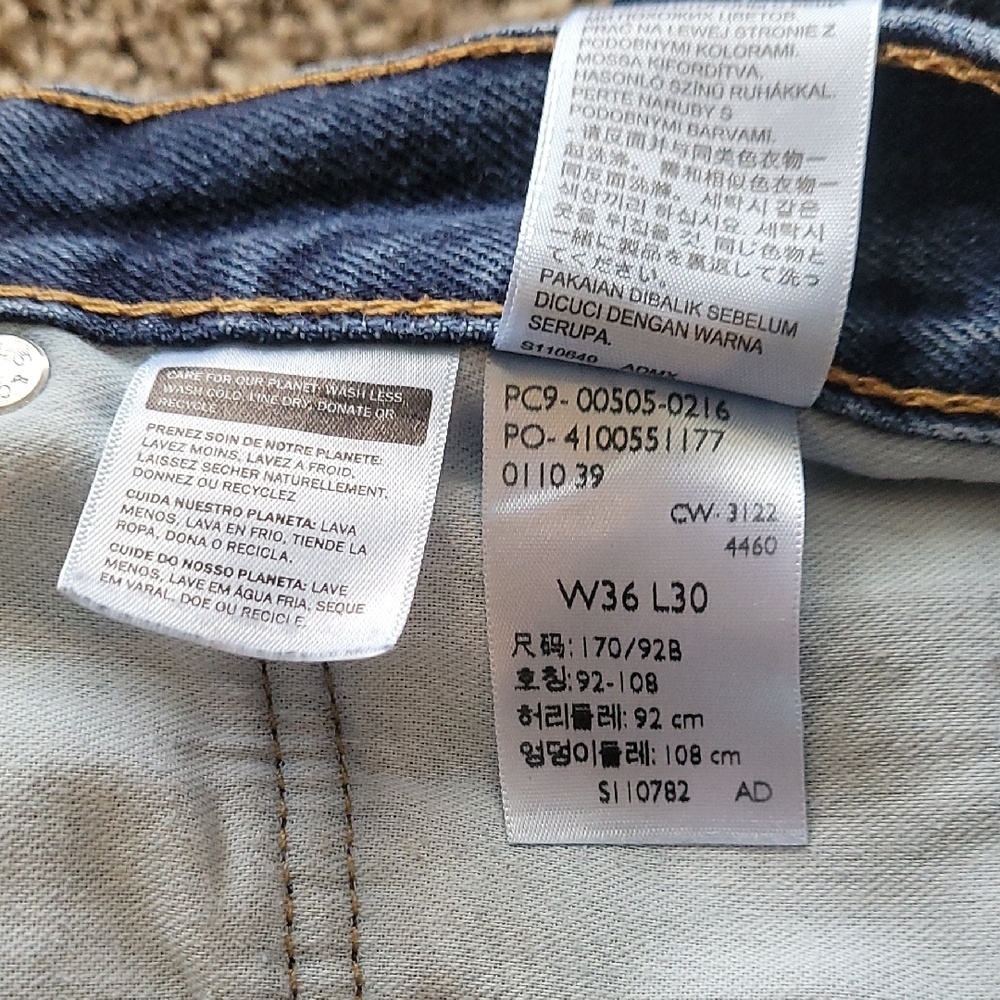 Levi Men's Blue Jeans 36×30 - Picture 9 of 16